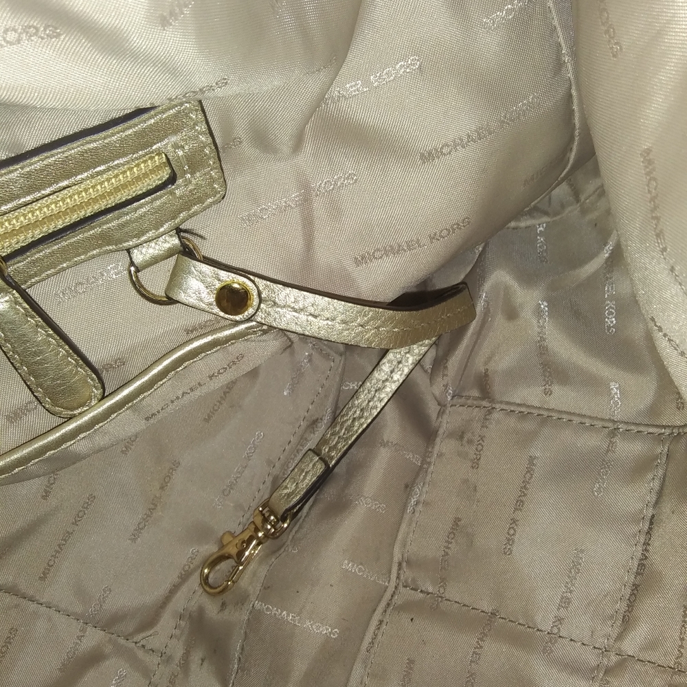 Large Gold Michael Kors Hobo Bag with Storage Bag - Picture 6 of 14